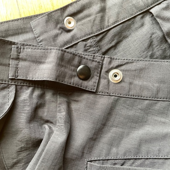 THE KOOPLES PARIS TECHNO CARGO PANTS SIZE M - Picture 8 of 9